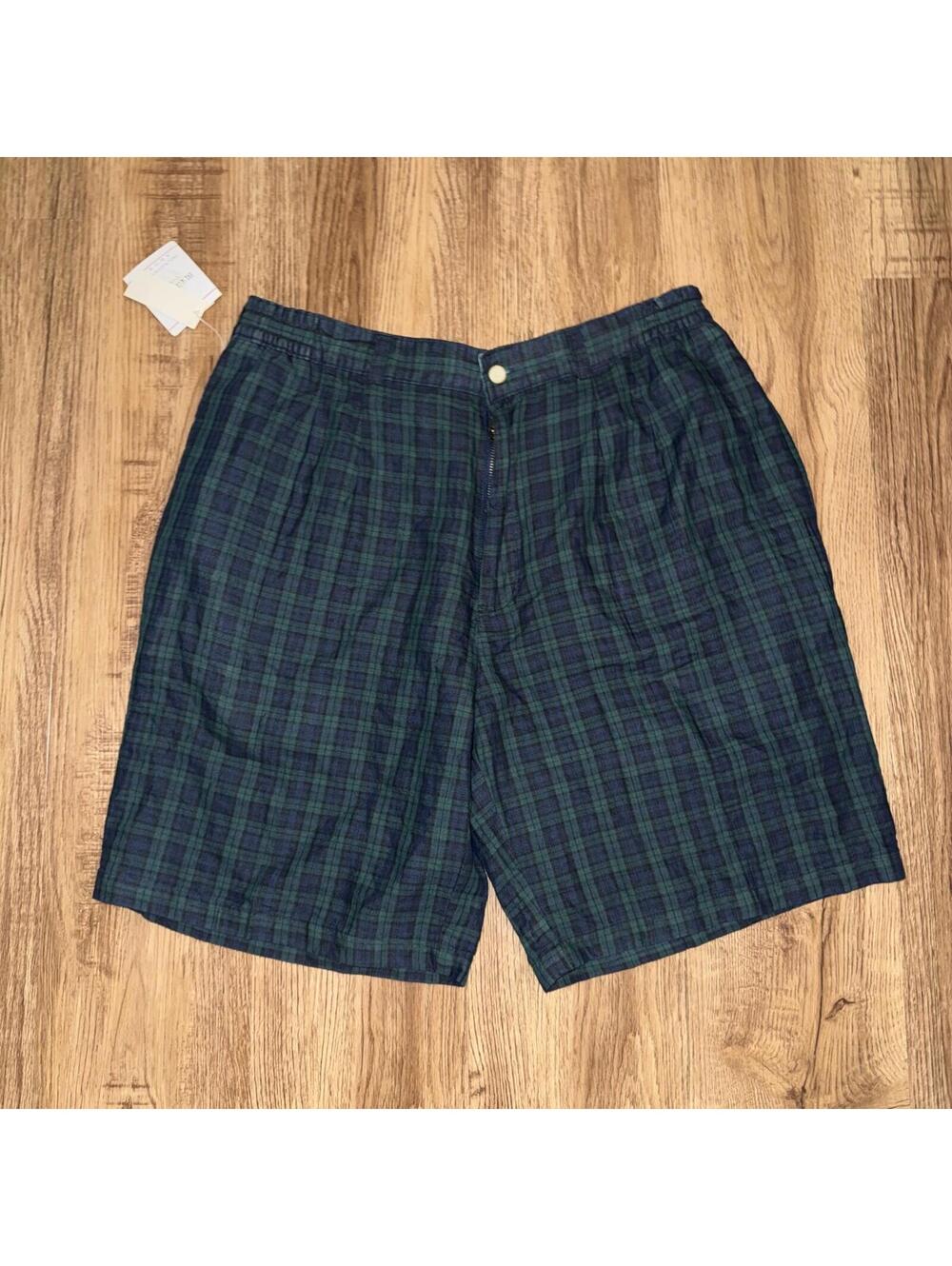 Vintage Bugle Boy  Mens Navy Plaid  Chino Shorts Pleated Front  Sz 36 NOS